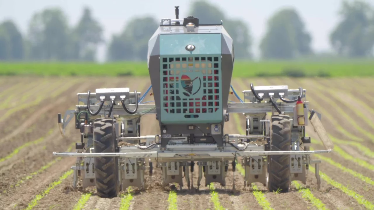 Farming GT Weeding Robot